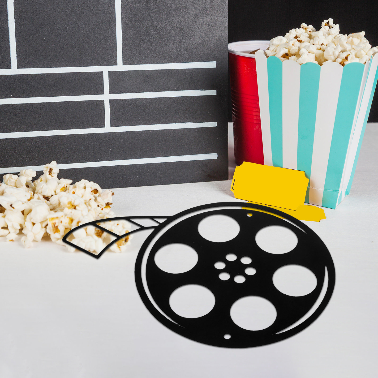 ของตกแต่งผนังรูปม้วนฟิล์มโลหะ  - Vintage Home Cinema บทวิจารณ์และราคา
